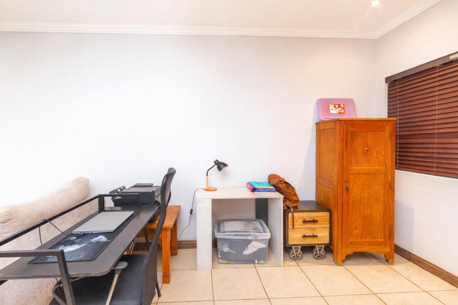 2 Bedroom Property for Sale in Melodie North West